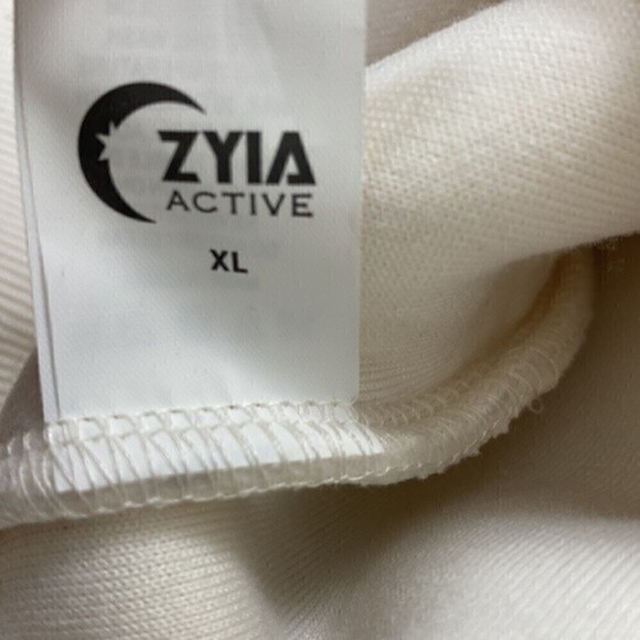 ZYIA ACTIVE Ivory Flying V Sherpa Shearling Full Zip Bomber Jacket gorpcore XL - Picture 10 of 10